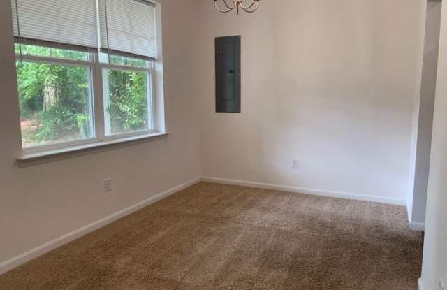 32041 WOODS Court Gallery 3