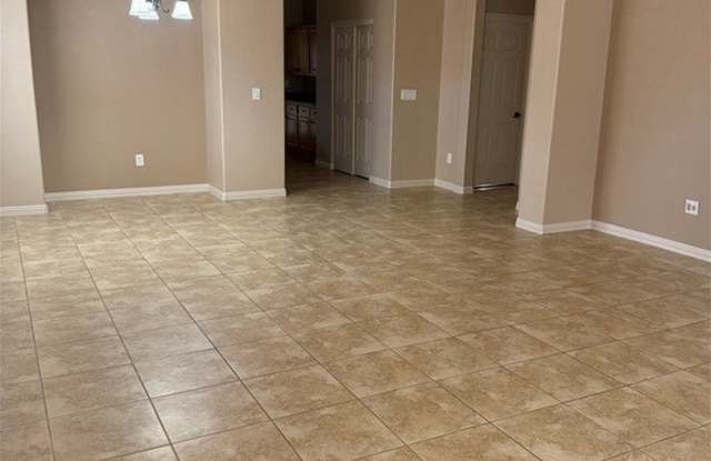 4420 Meadowlark Wing Way Gallery 3