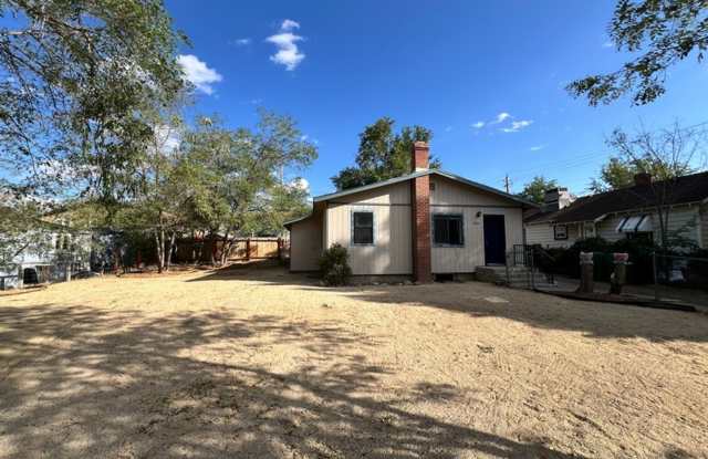 <b>Charming Two Bedroom Duplex in Sparks<br><br> Gallery 2