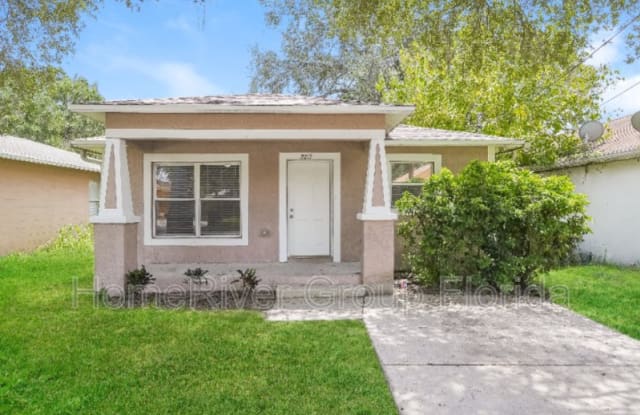 2215 E Emma St - 2215 East Emma Street, Tampa, FL 33610