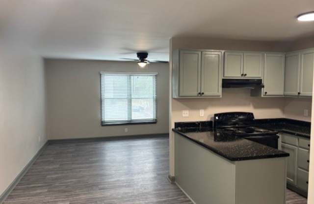 Camden Pointe Apartments photos photos