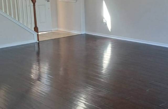 1323 Pinnacle Fls Gallery 2