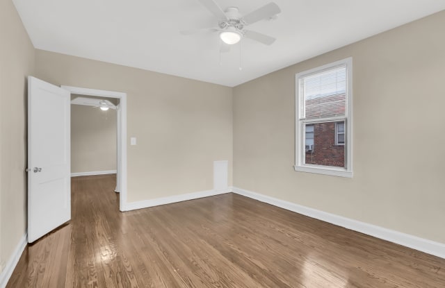 Panorama Courts Gallery 3