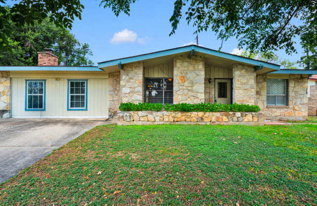 Charming 4-Bedroom Home in Northeast San Antonio! Gallery 1