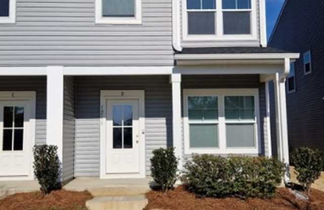 Brand New End-Unit Townhome | 3 BR/2.5BA | 1-Car Garage | Near Downtown Mooresville photos photos