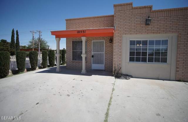 10551 Kinross Avenue photos photos