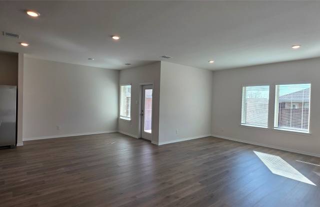 3904 Malachite Drive Gallery 3