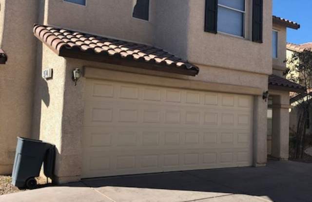 4 BEDROOM HOUSE photos photos