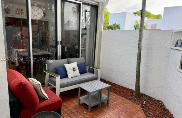 20937 Bay Ct Gallery 3