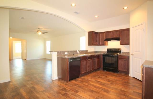 4857 Nuevo Laredo Ct - 4857 Nuevo Laredo Ct, Dallas, TX 75236
