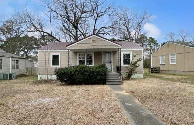 5820 Court Q photos photos