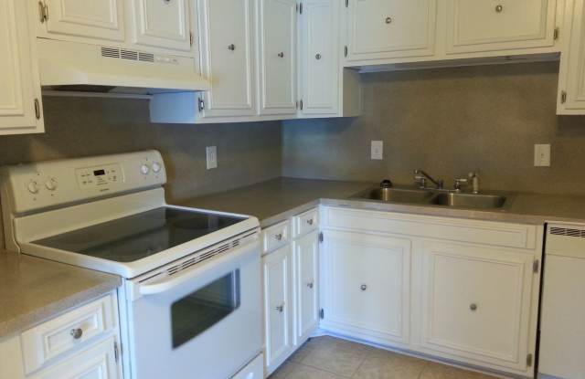 7043 Quail Hill Road Gallery 4