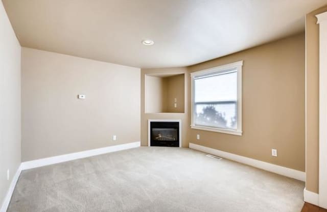 6521 Eastside Drive Gallery 2