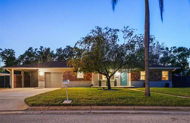 222 N CLEARVIEW AVENUE photos photos
