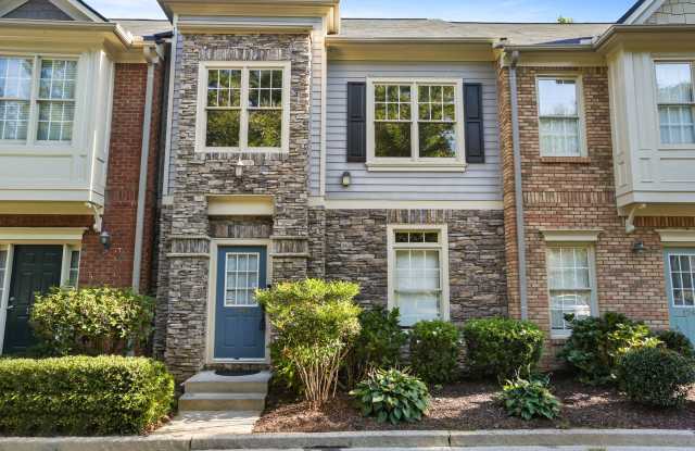 Beautiful 3-Bedroom Roswell Townhome Near Avalon & Downtown Alpharetta photos photos Beautiful 3-Bedroom Roswell Townhome Near Avalon & Downtown Alpharetta photos photos
