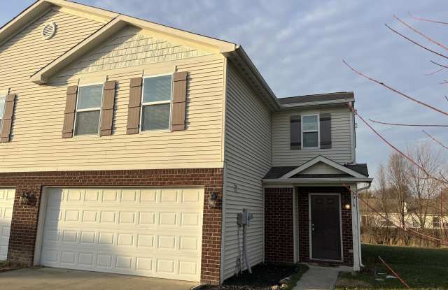 2014 Falcon Court photos photos