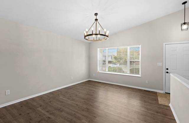 678 Ballantrae Drive Gallery 4