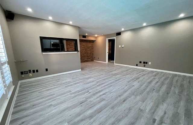 10753 Villager Road Gallery 2