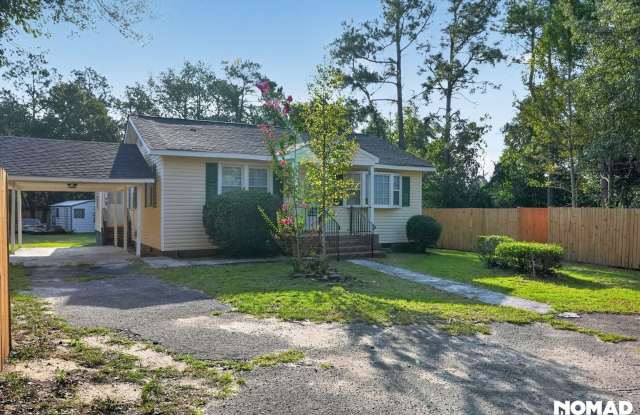 Charming 2BR House in Augusta Gallery 3