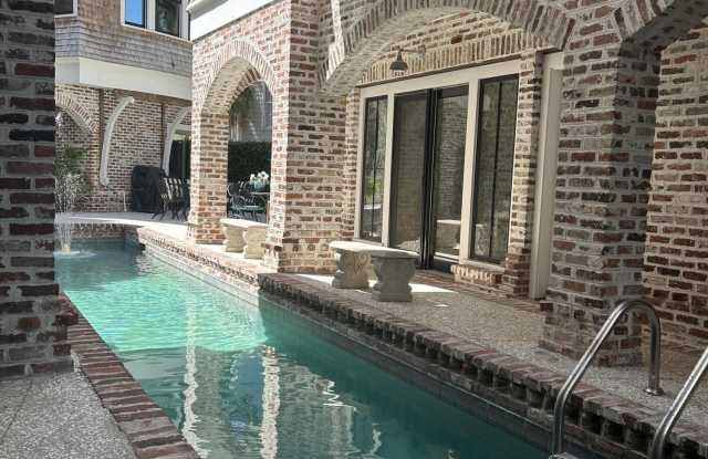 1616 W Paris Avenue photos photos