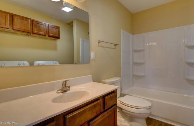 2251 Onslow Drive Gallery 4
