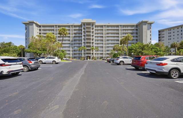 4015 West Palm Aire Drive - 4015 West Palm Aire Drive, Pompano Beach, FL 33069 4015 West Palm Aire Drive - 4015 West Palm Aire Drive, Pompano Beach, FL 33069