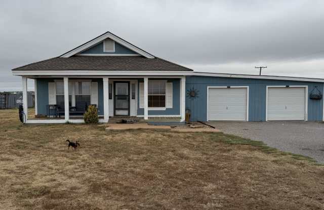 10664 Northeast Keeney Road Gallery 1