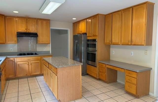 7782 Watford Drive Gallery 4