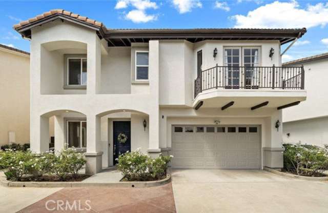 265 Mesa Drive Gallery 1