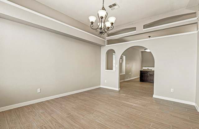 305 De Palma Place Gallery 4