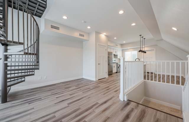 1122 East Roosevelt Street - F2Unit F2 Gallery 2