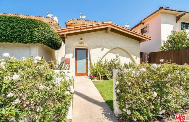 695 WASHINGTON - 695 Washington Street, El Segundo, CA 90245