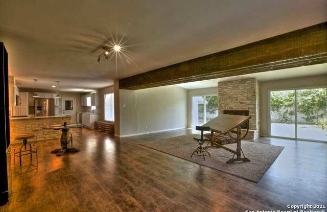 9506 MIDER DR Gallery 2