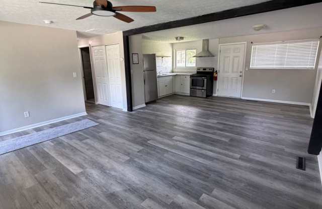 Welcome home to this inviting rental property in Huber Heights Gallery 3