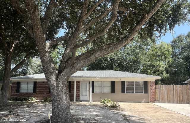 672 Orchard Drive - 672 Orchard Drive, D'Iberville, MS 39540