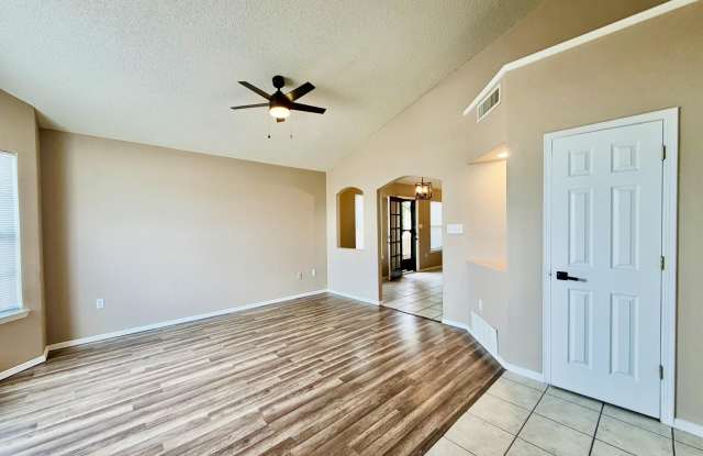 3904 TIERRA MARFIL Road Gallery 3