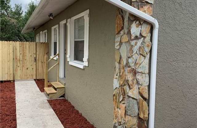 8512 N 11TH STREET - 8512 North 11th Street, Tampa, FL 33604