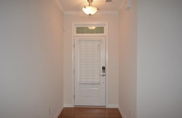 2144 Greencrest Circle Gallery 2