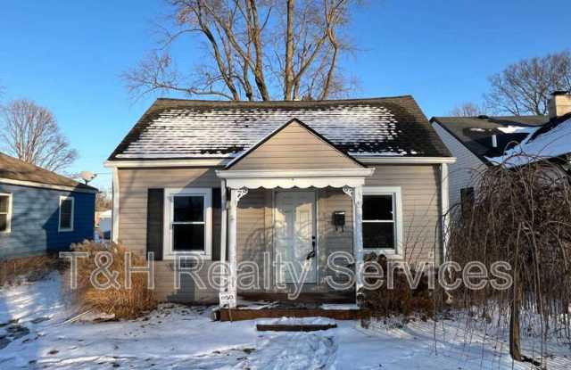 4651 Norwaldo Avenue photos photos