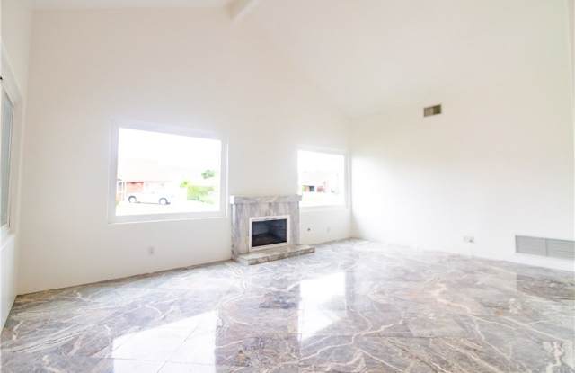 941 Jasmine Circle Gallery 4