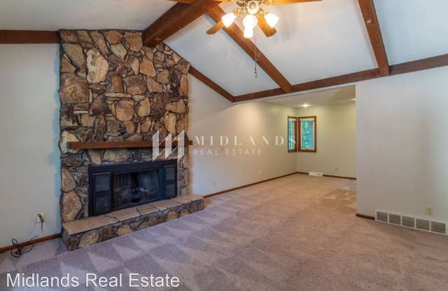 14712 Orchard Cir Gallery 3