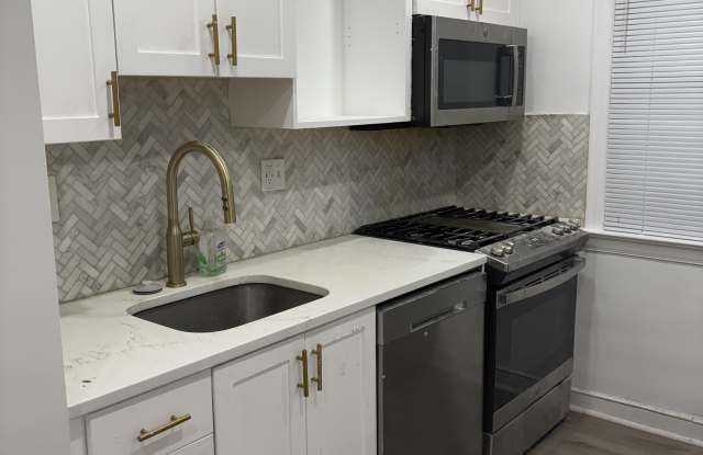 4411 1st Place Northeast photos photos