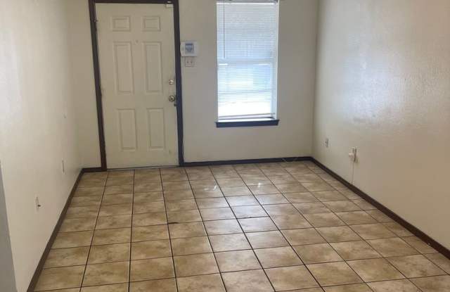2319 Elm Park Drive; 2BR-1BA Gallery 3