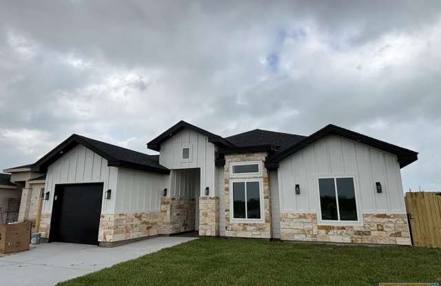 3002 Eliseo Villarreal Ave photos photos