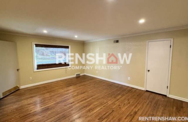 209 Leonora Dr Gallery 4