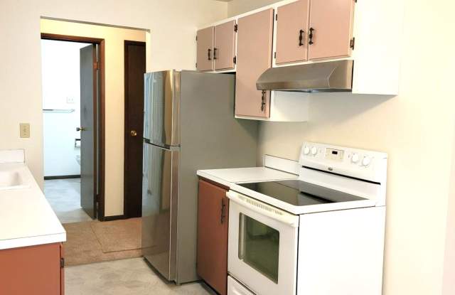 Lynnwood Charming 1 BD / 1 BA Condo Gallery 4