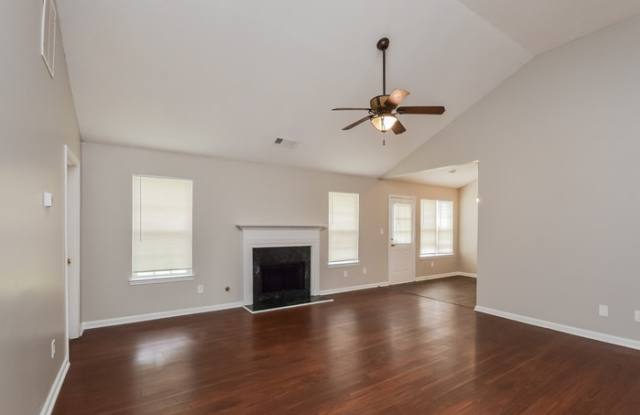 6326 Ariaal Drive Gallery 2