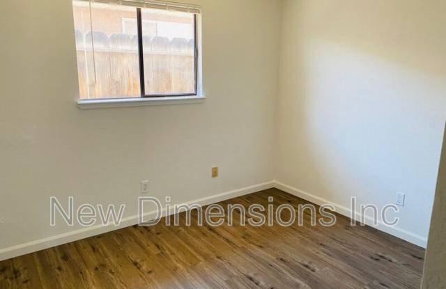 192 North Nevada Street Gallery 4