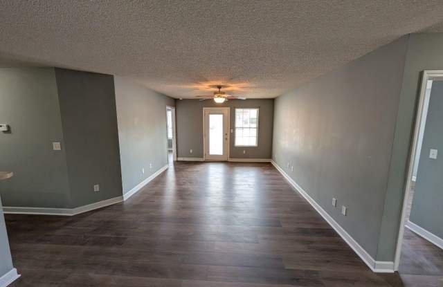 220 Outlook Drive Gallery 4
