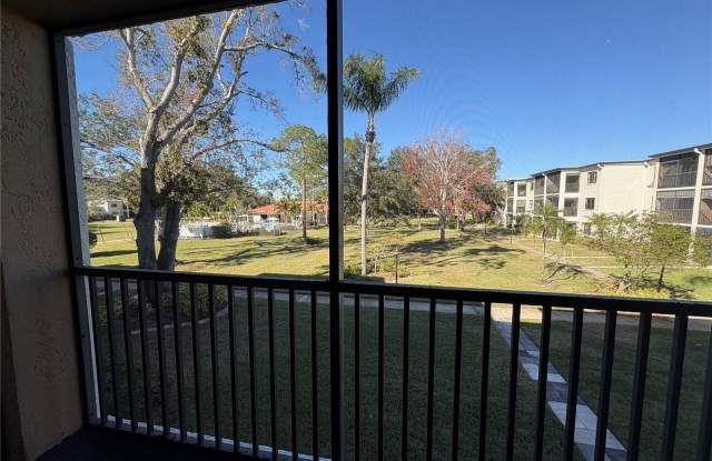 4910 BAY STREET NE - 4910 Bay Street Northeast, St. Petersburg, FL 33703